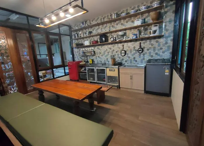 Thananya Apartment